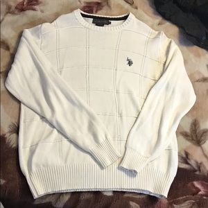 Men’s pullover sweater